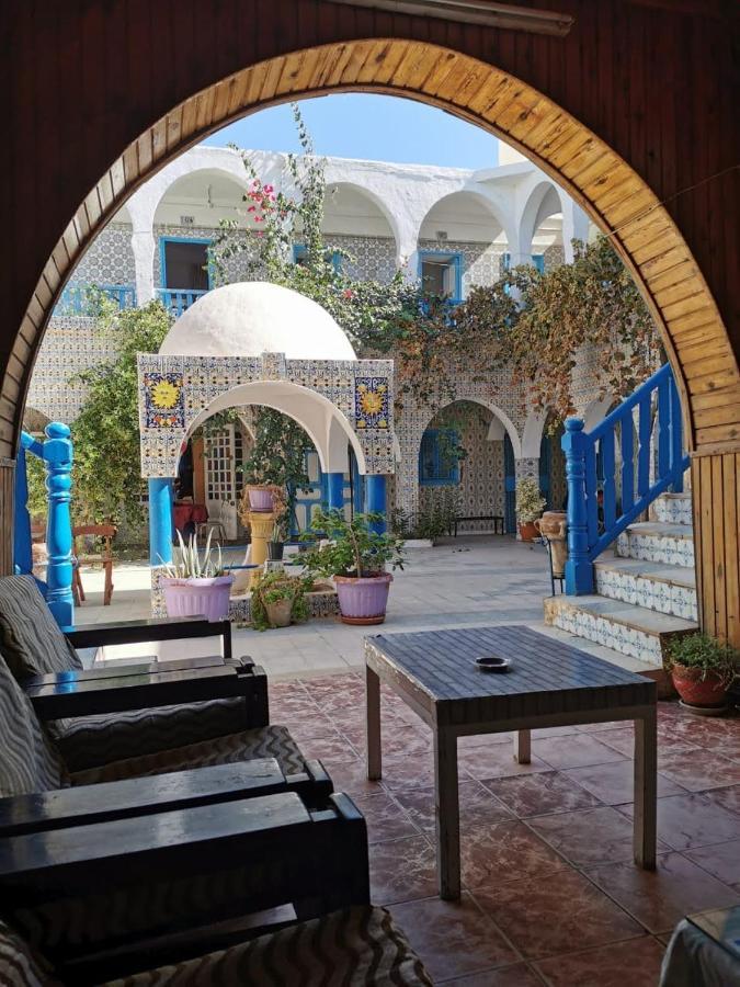 Hôtel Sindbad Houmt Souk  Buitenkant foto
